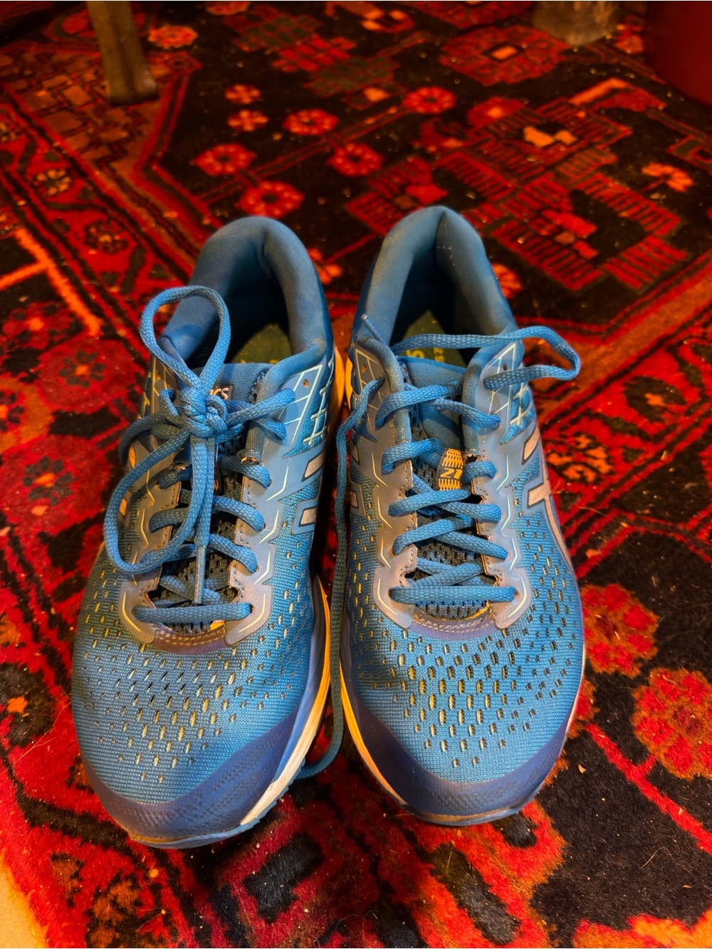 ASICS - Picture 2 of 10